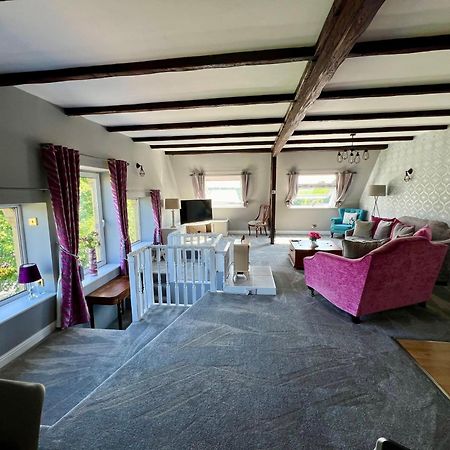 The Loft @ Brighouse Daire Dış mekan fotoğraf